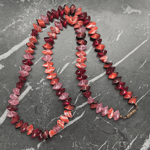 Vintage Art Deco Pink and Red Glass Beaded Necklace