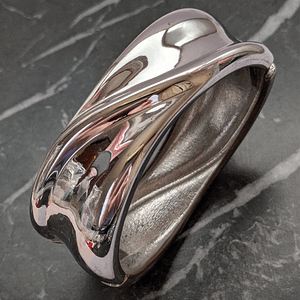 Vintage Silver Plated Chunky Hinged Bangle